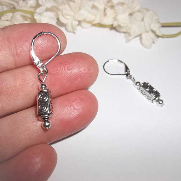 Earring, Silver Earring, Minimalist Earring, Silver Earring Set, Earring D101 - Picture 6 of 9